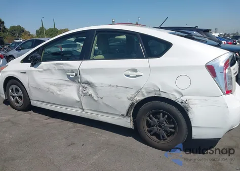 2013 Toyota Prius Two из США, поврежденный, VIN JTDKN3DU1D5635777